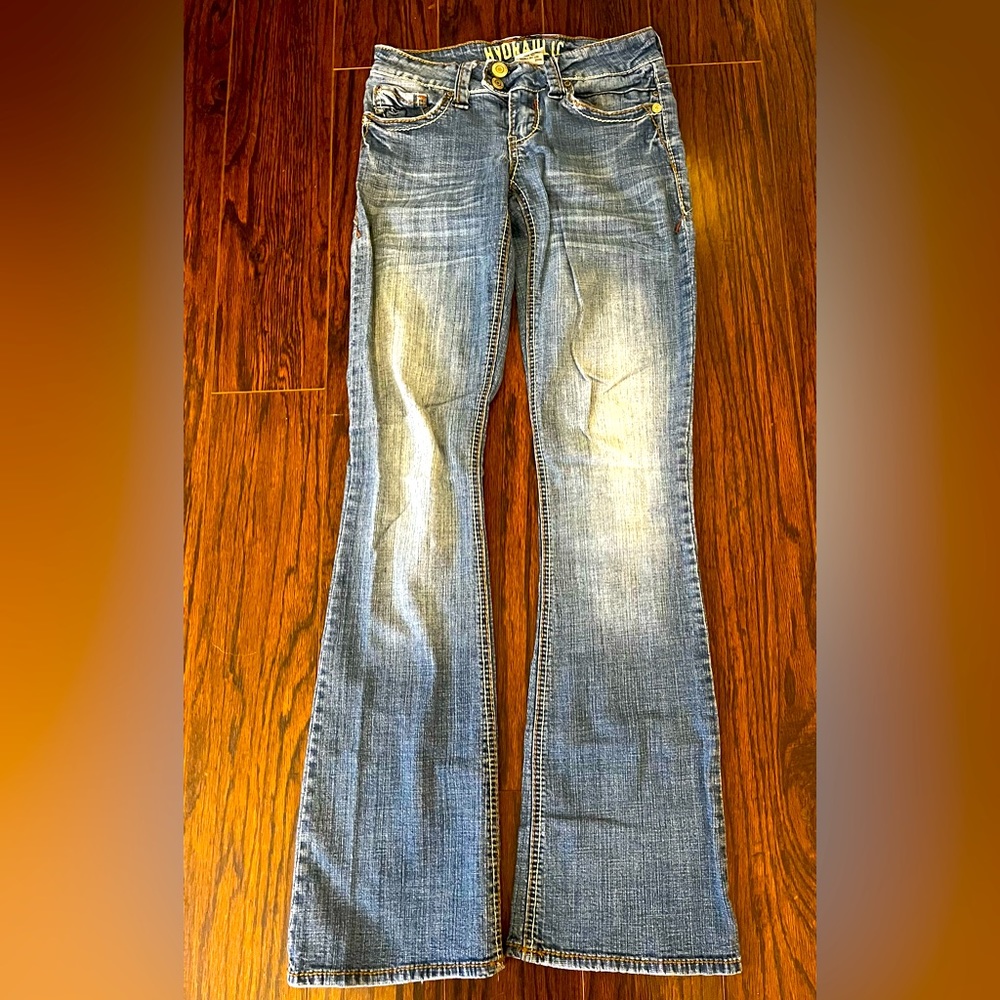 Hydraulic brand juniors size 3/4 low rise slim boot cut flare jeans